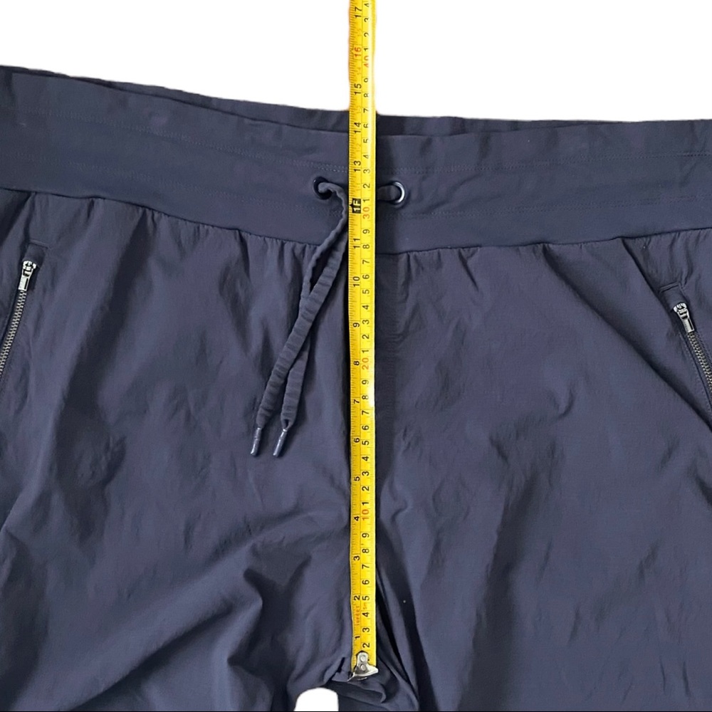 Athleta Trekkie North Jogger Blue Hiking Trail Stretch Pants Ankle Length - Picture 11 of 13